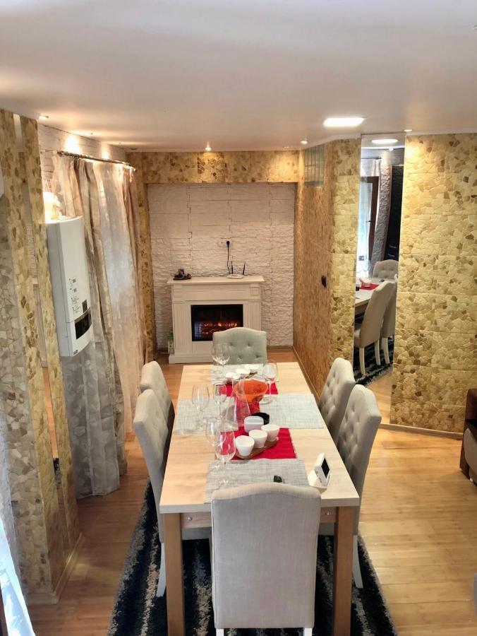 Făgăraş Bella Casa Apartments מראה חיצוני תמונה
