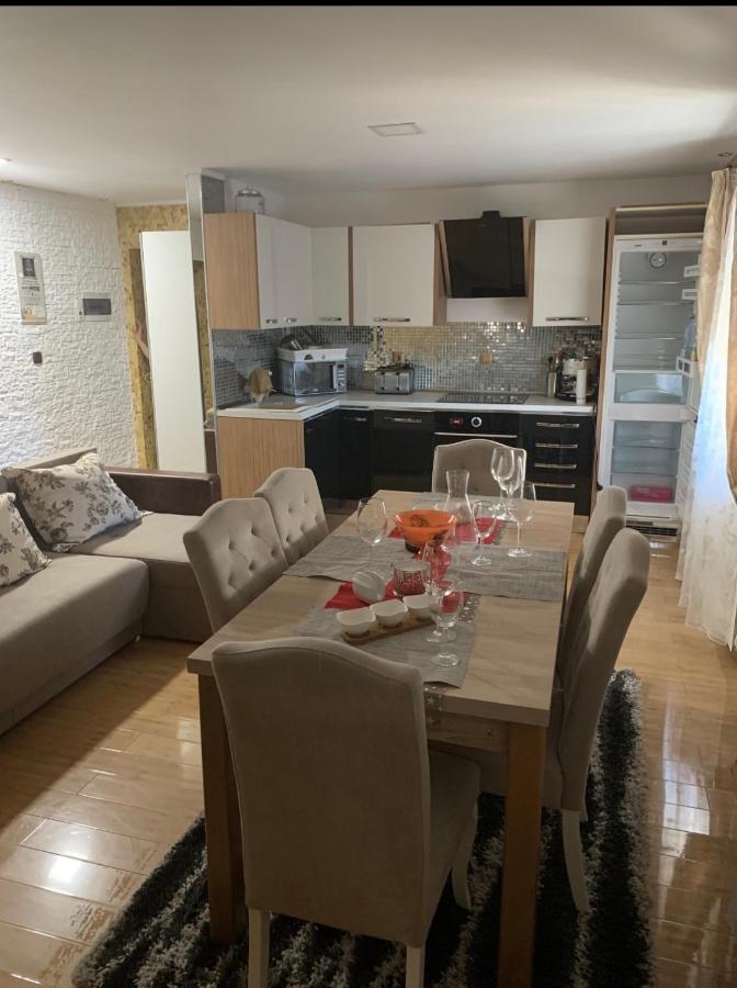Făgăraş Bella Casa Apartments מראה חיצוני תמונה